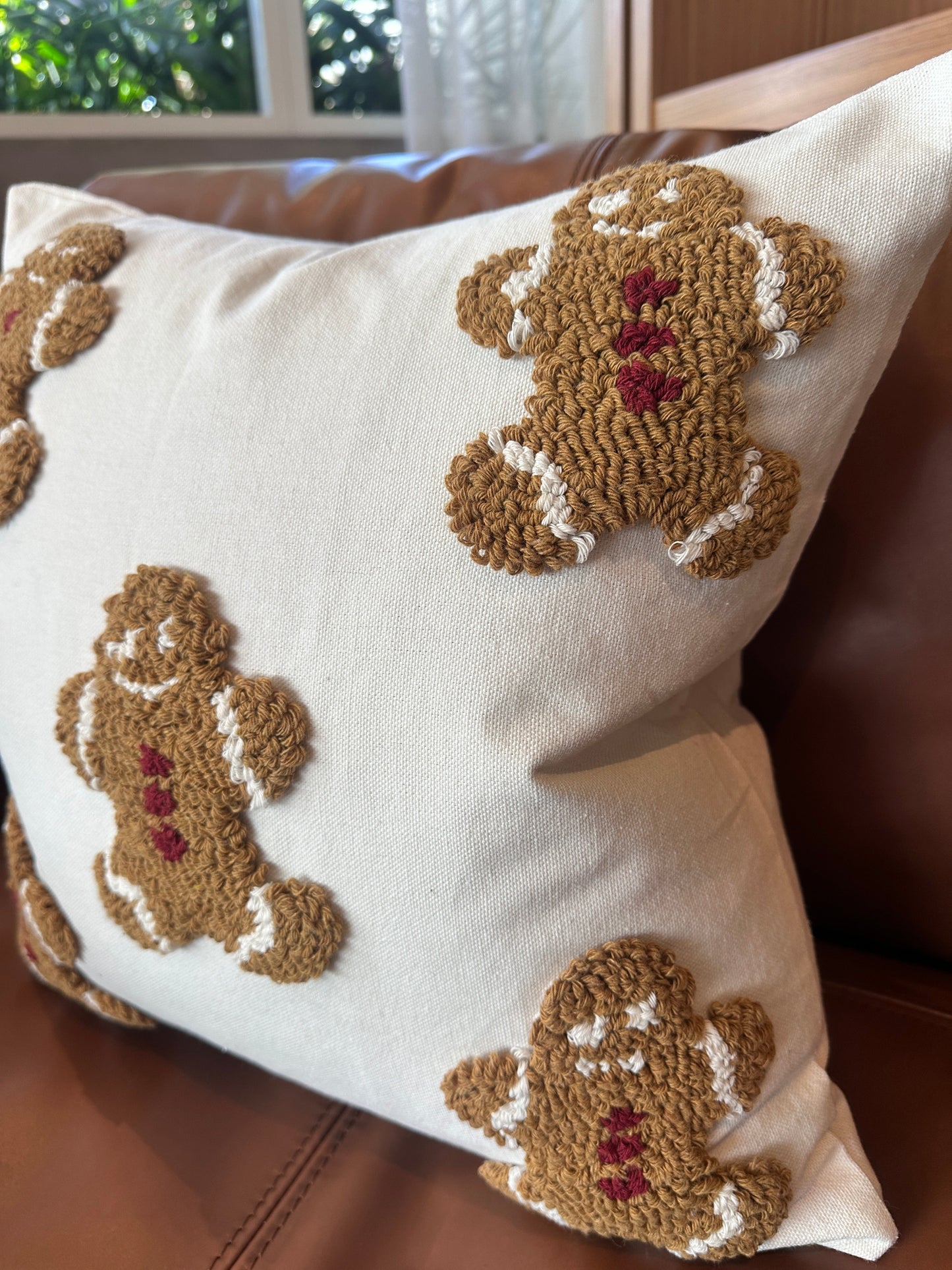 Mini Gingerbread Christmas Pillow Cover