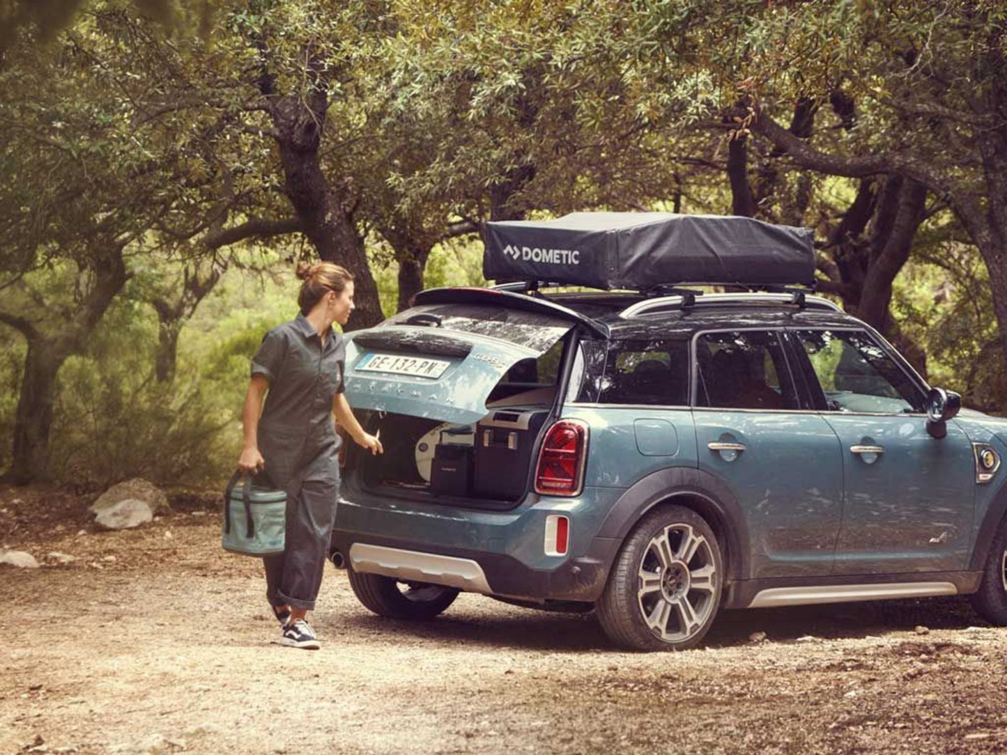 Dometic TRT 140 AIR Inflatable Roof Top Tent - 2 Person