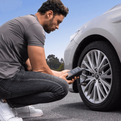 Fanttik S100 APEX Portable Air Pump and Tire Inflator - REFURBISHED