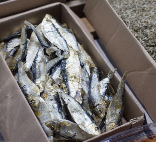 Dried Bigeye Herring for broth (200g)