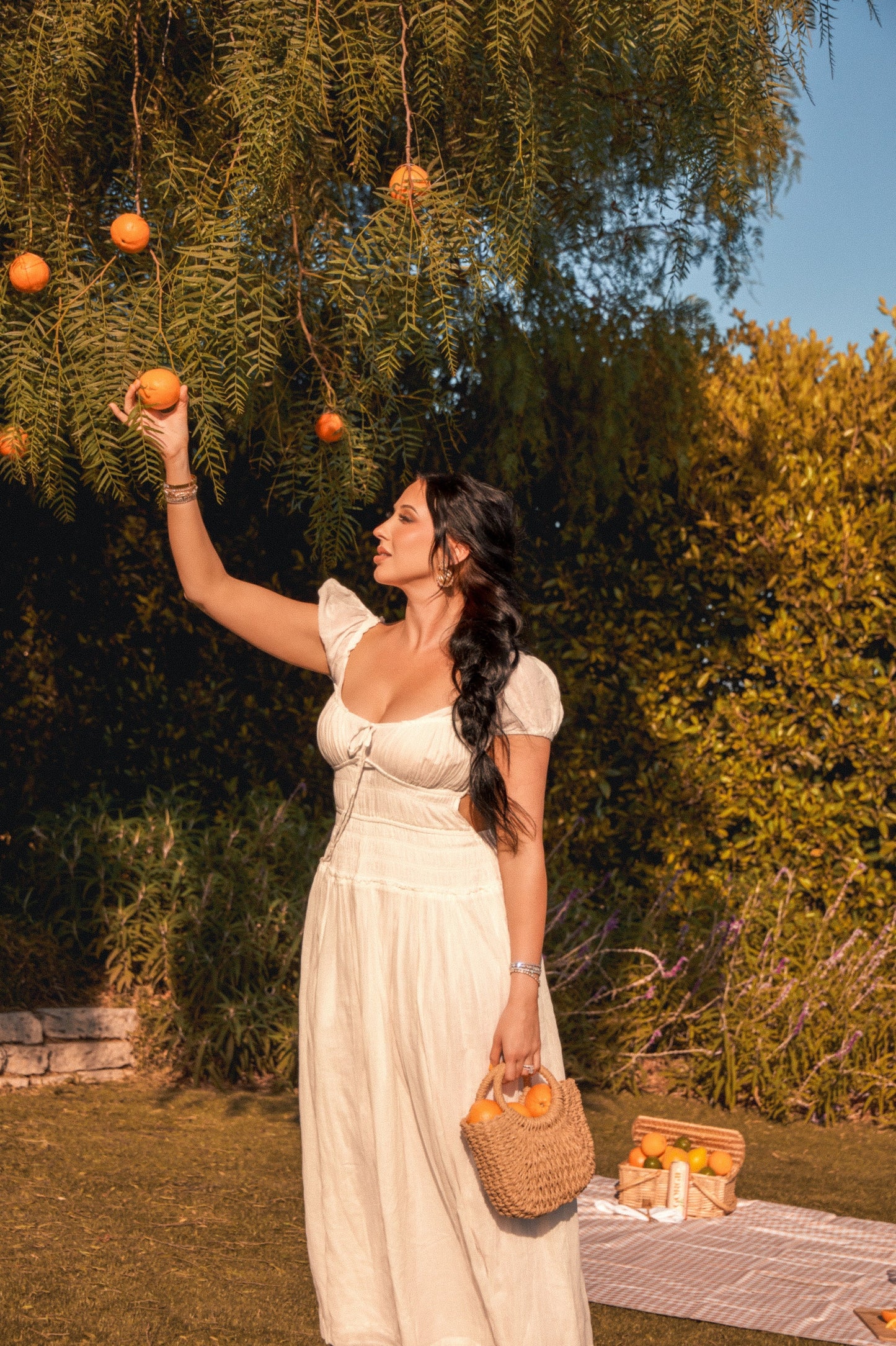 Jaclyn Hill's Orange Twist