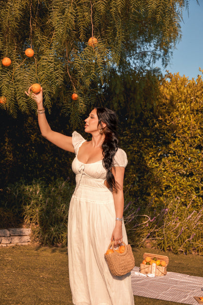 Jaclyn Hill's Orange Twist