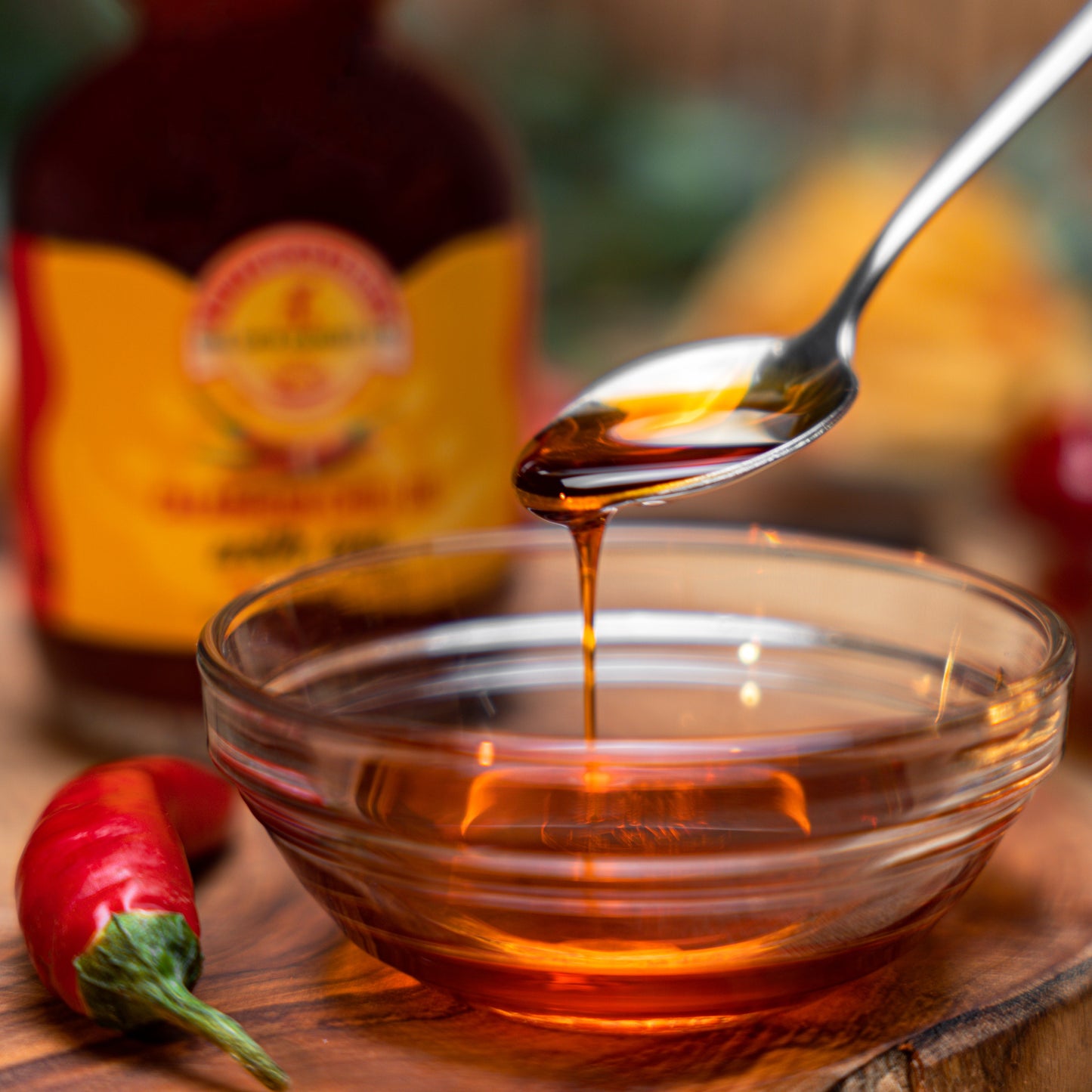 TuttoCalabria Chili Pepper Infused Extra Virgin Olive Oil – 6.76 oz (200 ml)