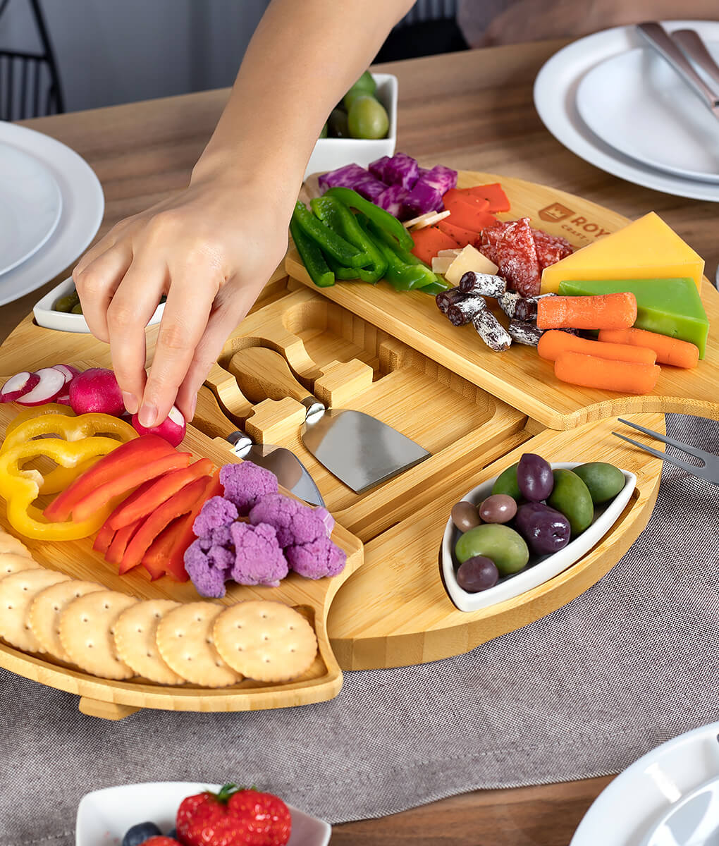 Royal Craft Wood Rotating Cheese Board With Knives