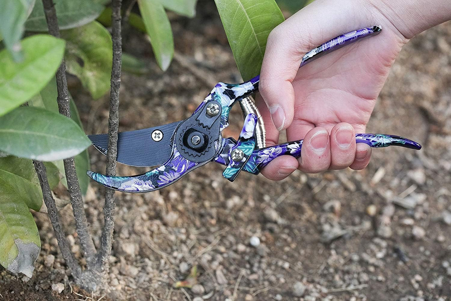 3 Piece Aluminum Garden Tool Set - Trowel, Cultivator, Pruning Shear, Gift Set for Gardening Needs (Purple&Blue)