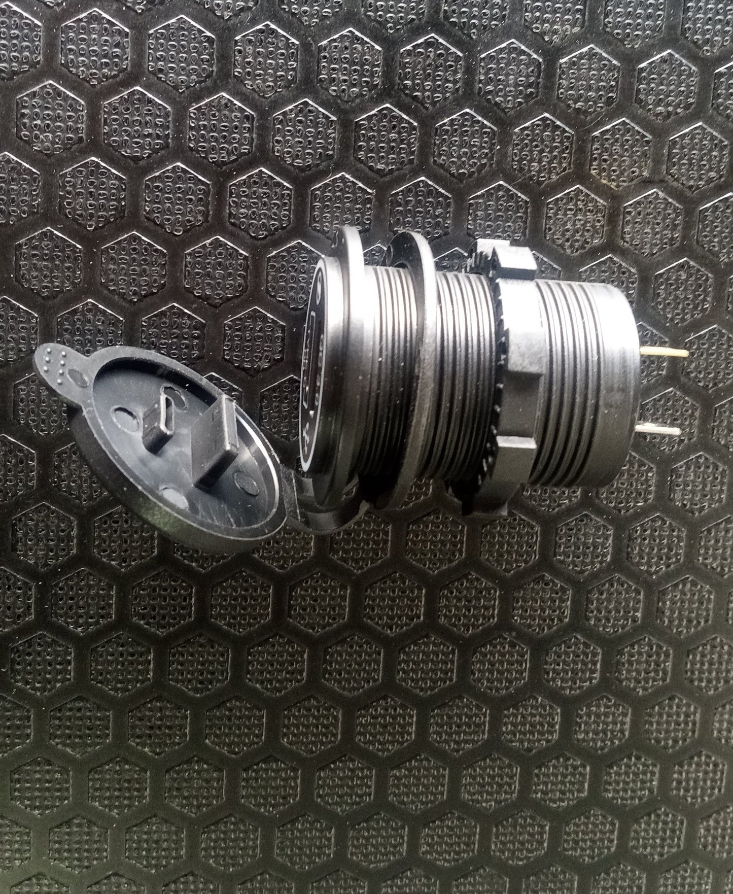 Stealth Power Port for 3rd Gen Toyota Tacoma (2016+)