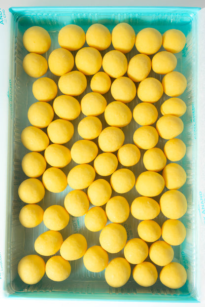 Andy Anand Gluten-Free Belgian White Chocolate Assortment – Crème Brûlée, Green Tea & Sangria, 60% Chocolate, Flown Fresh from Italy, 1 lb Gift Box – Perfect for White Chocolate Lovers