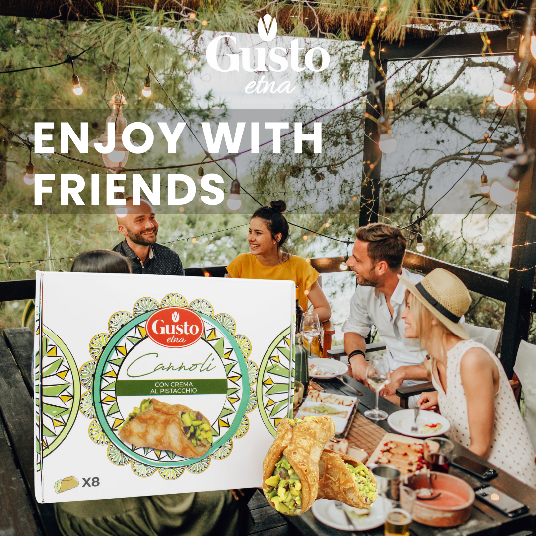 Gusto Etna, Sicilian 8 pcs Cannoli filled with Pistachio Cream Gift Box
