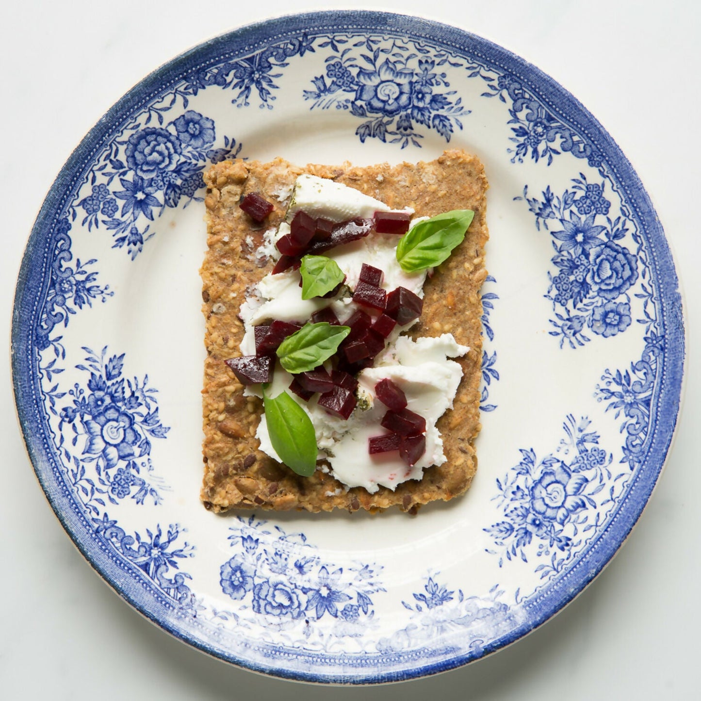 Norwegian Baked Sea Salt Flakes Knekkebrød Organic Crackers Bags - 12 Bags x 6oz case