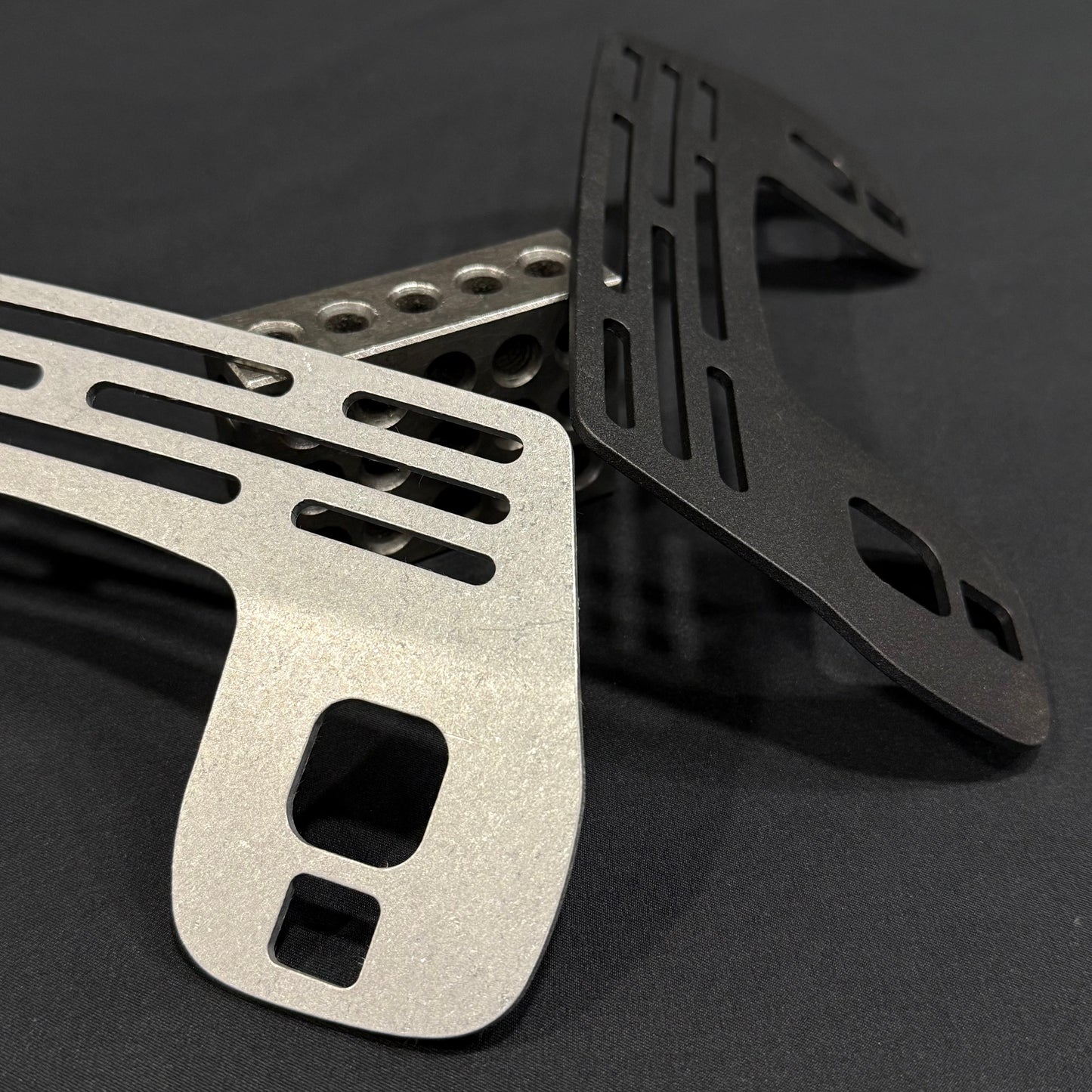 2010-2024 Toyota 4Runner (5th Gen) Passenger Side A-Pillar Grab Handle Accessory Mount For Phones Ham Radios Switch’s Winch Controller Cams Overlanding