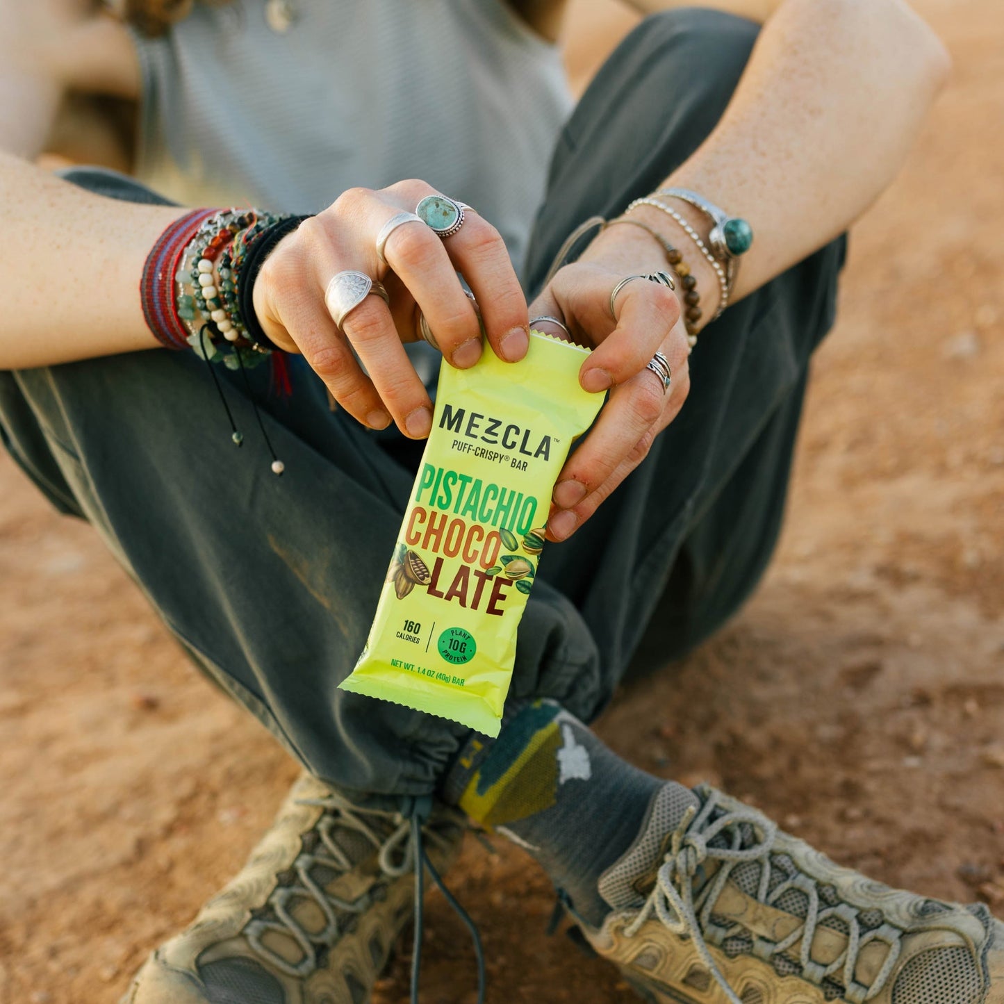 Mezcla Pistachio Chocolate Bars - 12 bars x 1.4 oz case