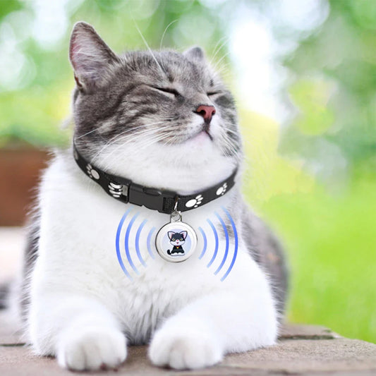 Pet Anti-Lost GPS Tracker Bluetooth-compatible Smart Activity Tracker Waterproof for Dogs Cats Kids Pets Keychain Wallet Luggage