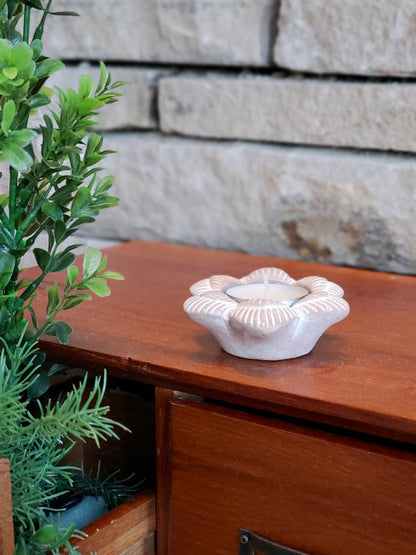 KORISSA Terracotta Tea Light Candle Holder - Flower