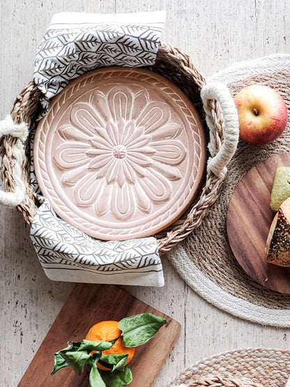 KORISSA Bread Warmer & Basket Gift Set with Tea Towel - Vintage Flower