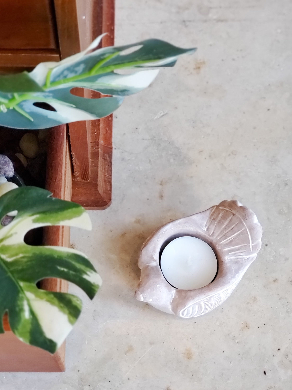 KORISSA Terracotta Tea Light Candle Holder - Bird