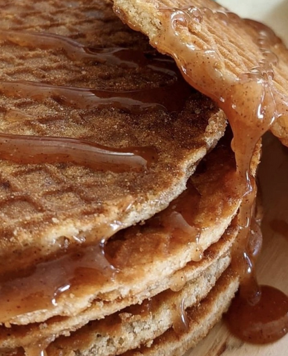 Stroop Club Chai Caramel Plant Based and Organic Stroopwafels Box - 12 packs x 2-pack case