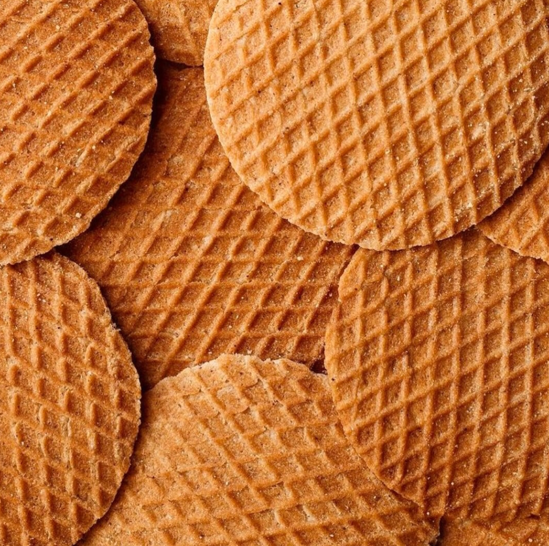 Stroop Club Coffee Caramel Plant Based and Organic Stroopwafels Box - 12 packs x 2-pack case