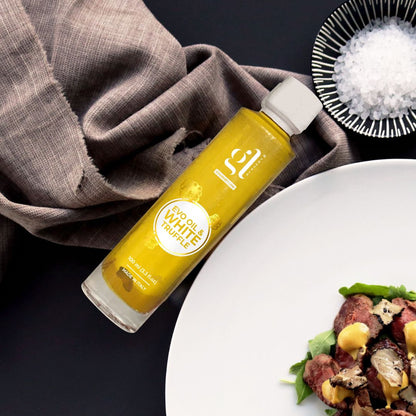 GL Truffle Gourmet, Extra Virgin Olive Oil & White Truffle with truffle slices (3.4 FL oz) 100 ml