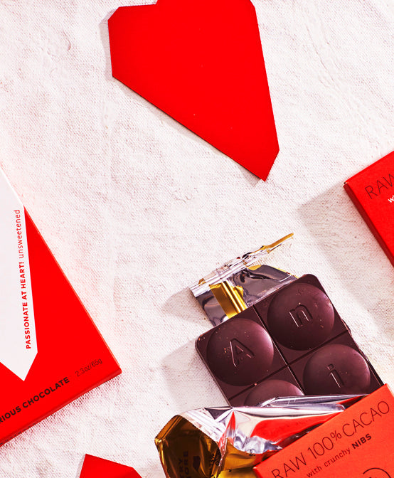 ANTIDOTE CHOCOLATE XOCHI: RAW 100% CACAO + DATES - 12 Bars