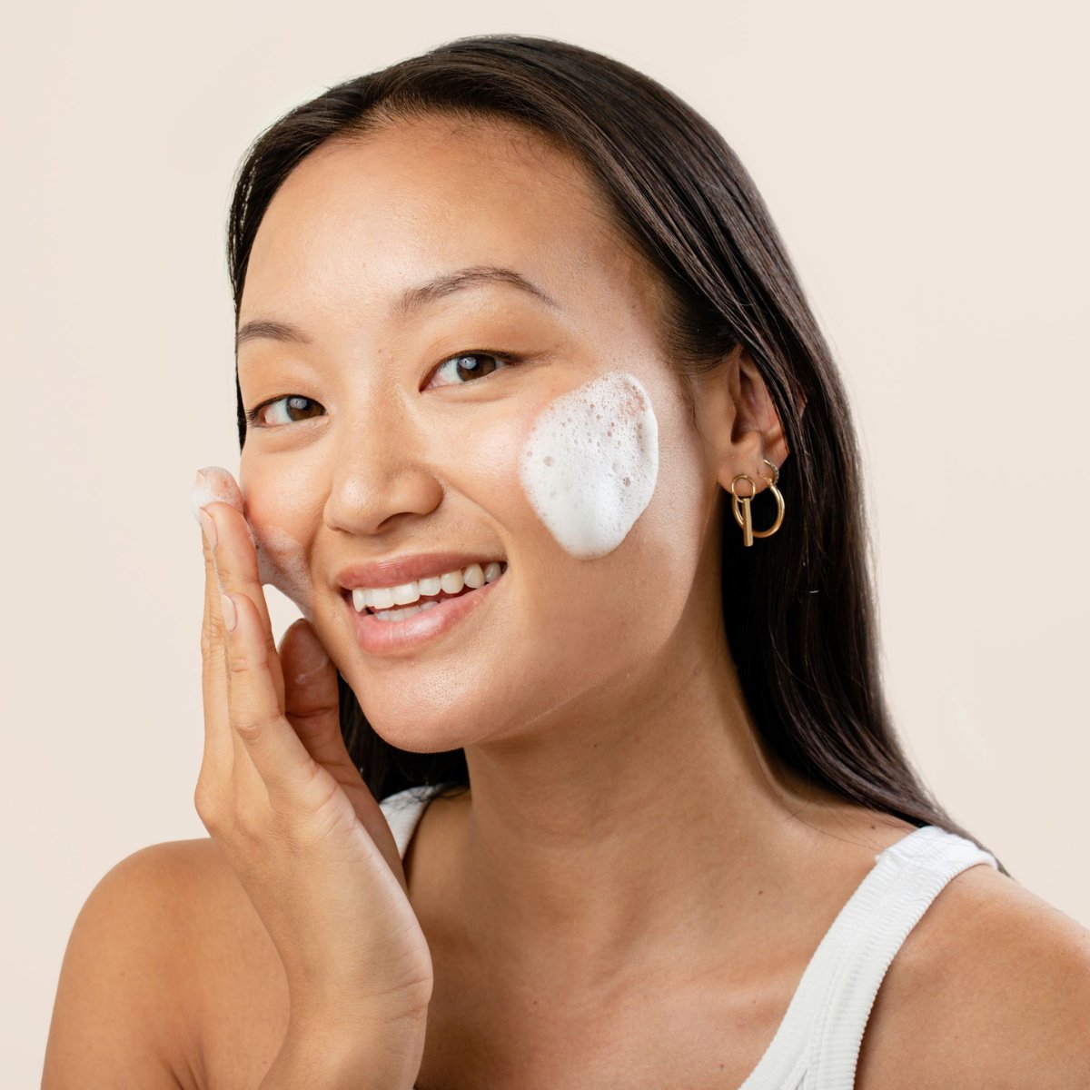 CLEARSTEM Skincare GENTLECLEAN™ - Vitamin Infused Calming Wash