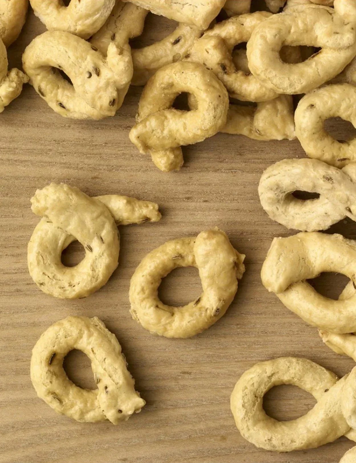 Taralli al Finocchio - With Fennel Produced by: Danieli  in Puglia, Italy