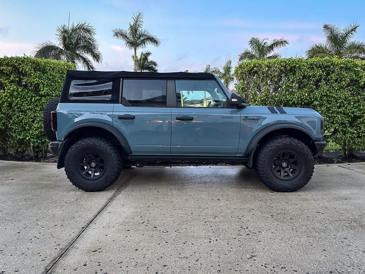 Fender Racing Stripes - 2021+ Bronco (non-Raptor)