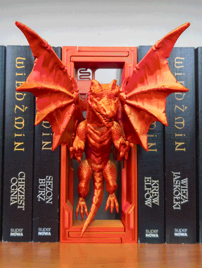 Flying Dragon: Adjustable Book Nook