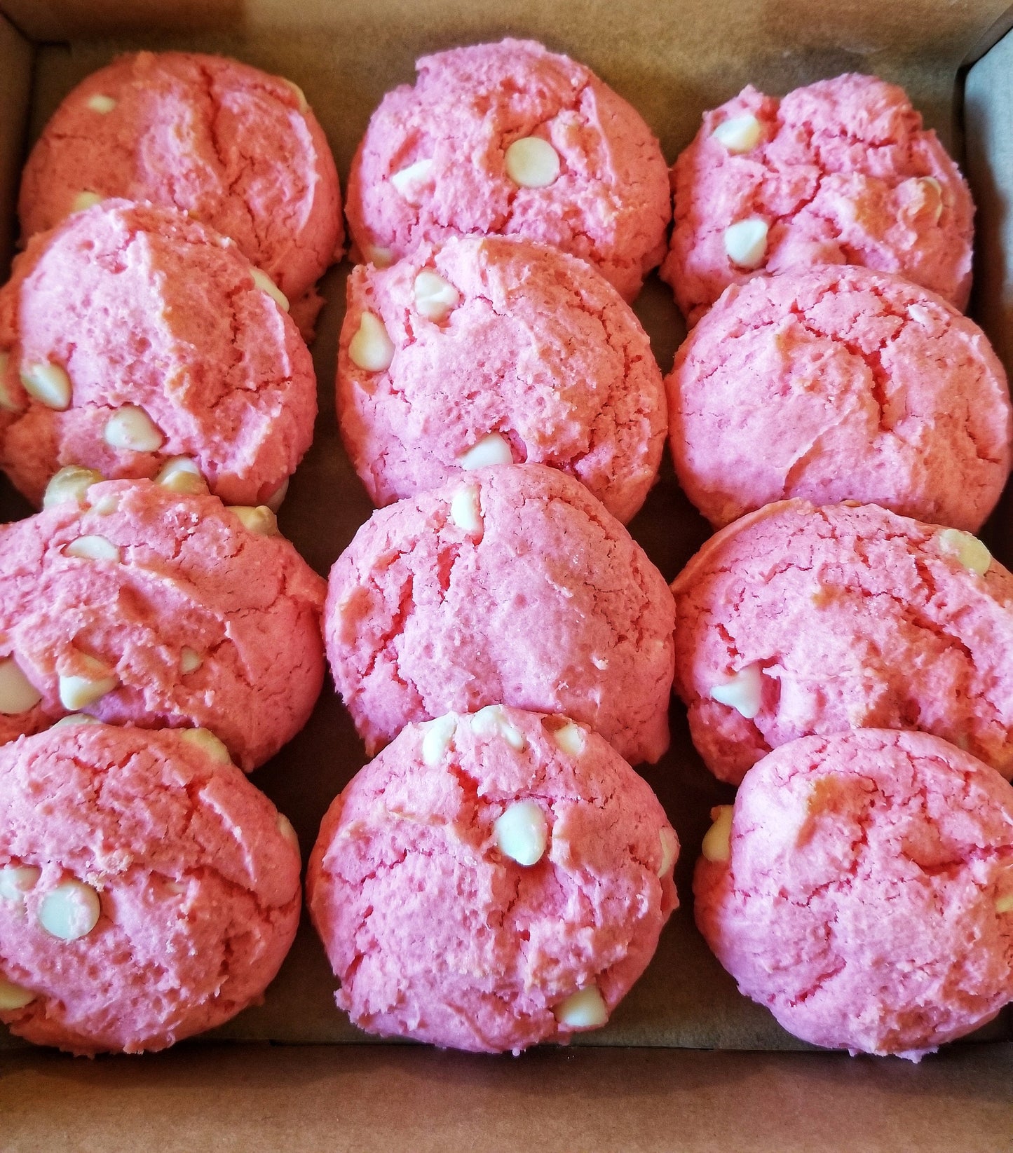 Strawberry Cookie Dozen