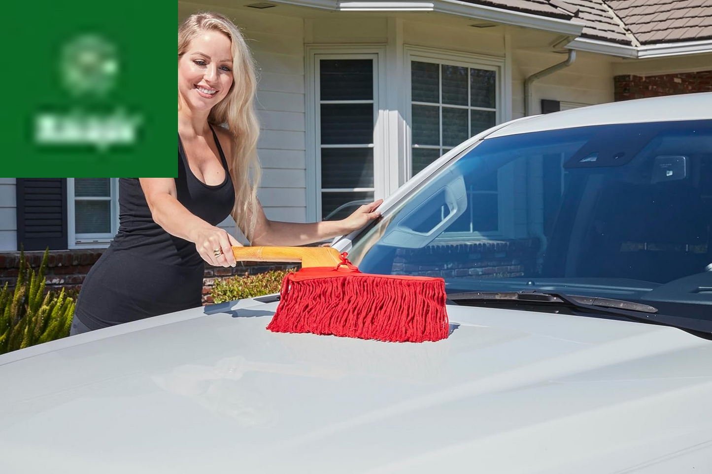 62442 Standard Car Duster with Wooden Handle,Red